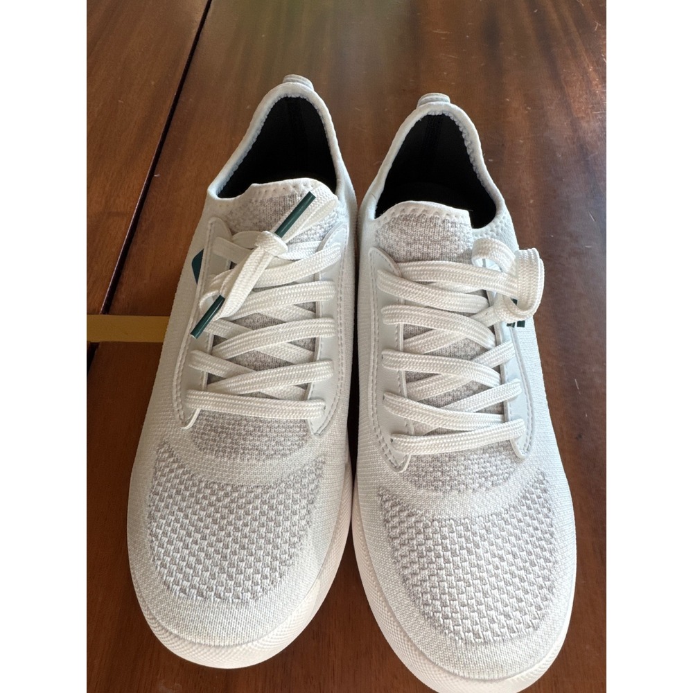 Vessi Weekend 1.5 Waterproof Sneakers White Womens Size 8 Low Top Knit Shoes